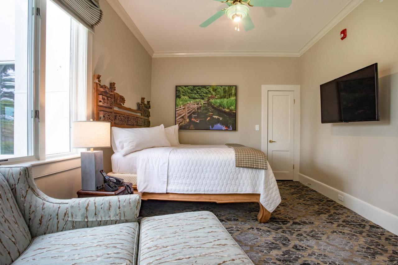 Shangri-La Springs Bonita Springs Extérieur photo
